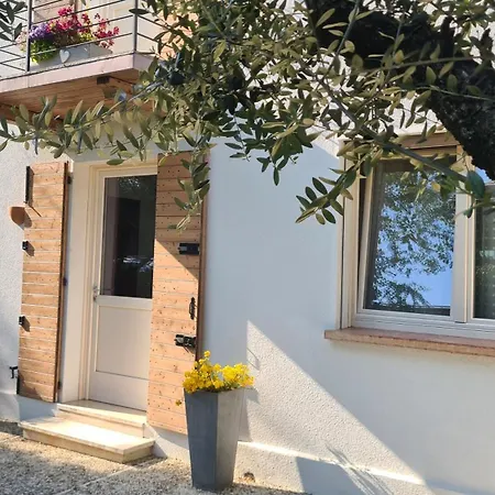 Rosa Nel Borgo Apartment *