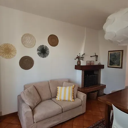 Rosa Nel Borgo *